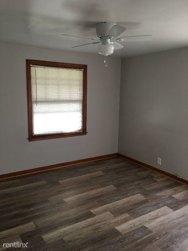Foto del edificio - 3 br, 1 bath House - 2434 Forest ave