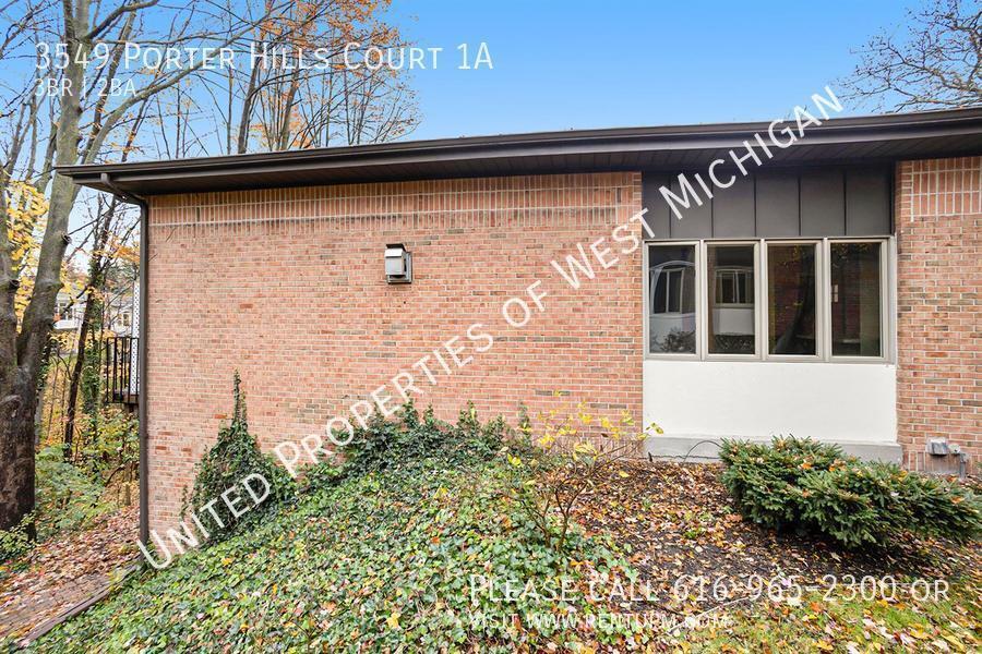Primary Photo - Available Now | 55 + Community | Gorgeous ...