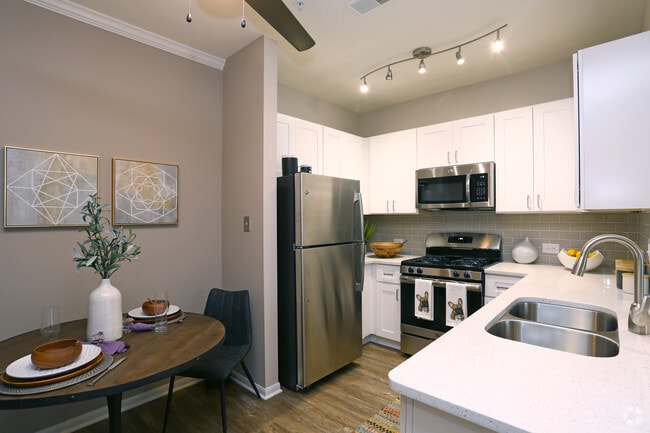 Interior Photo - 803 Corday at Naperville