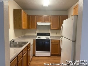 Building Photo - 803 Meadow Dale