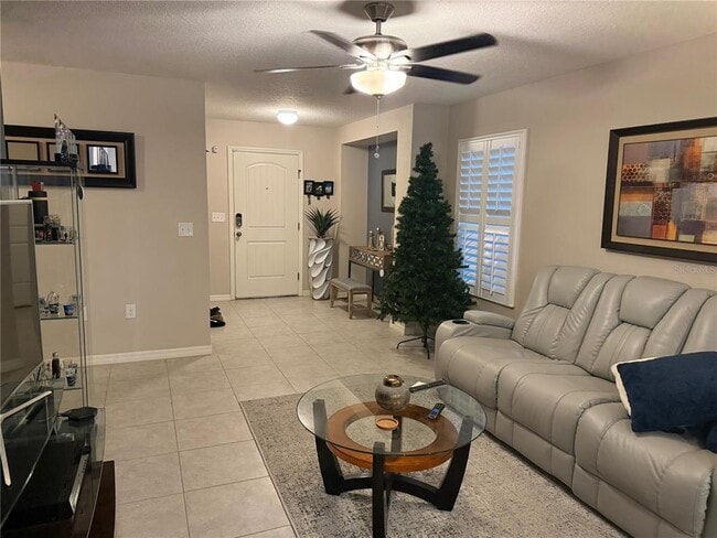 Building Photo - 10428 Laguna Plains Dr