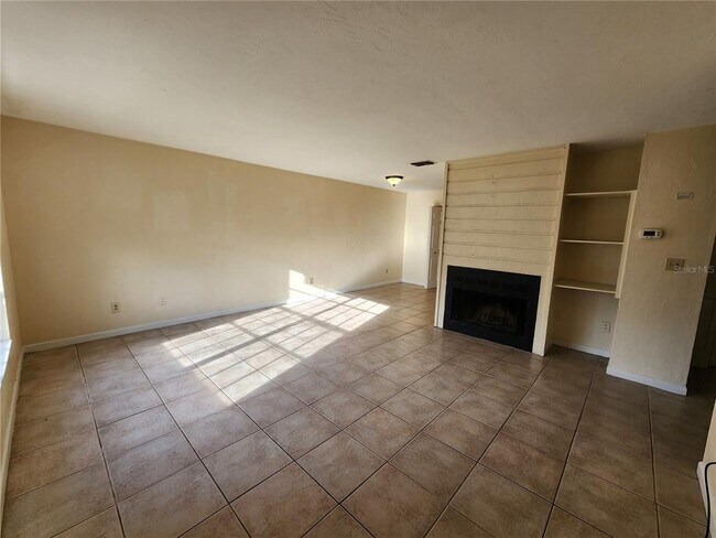 Foto del edificio - 2529 NW 62 Pl