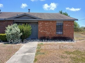 Building Photo - 1818 Rodd Field Rd