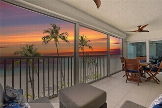 Building Photo - 9517 Gulf Shore Dr