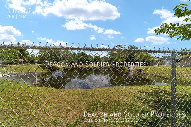 Foto del edificio - 3028 NE 7th Ln