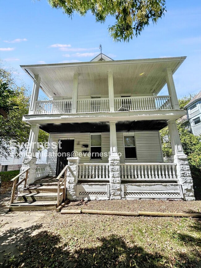 Foto del edificio - 1100 E 74th St