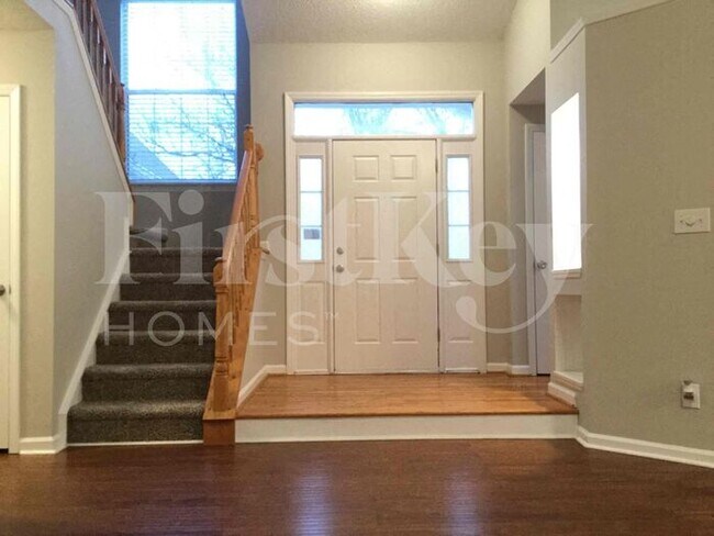 Foto del edificio - 13224 Greycrest Dr