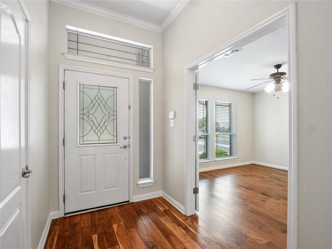 Foto del edificio - 802 Wood Mesa Dr