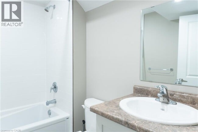 Building Photo - 59 Pondcliffe Dr