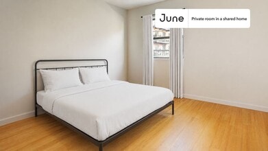 Building Photo - Room in Shared 4 bed/2 bath home in Flatbush
