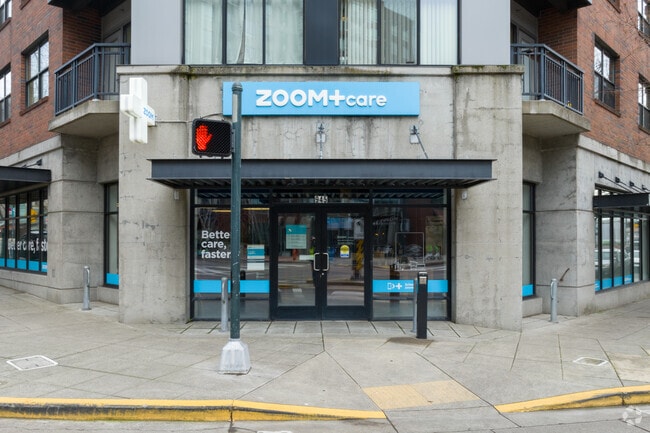 Building Photo - Lovejoy Station