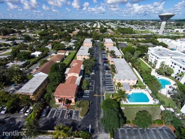 Foto del edificio - 512 SE 20th Ave