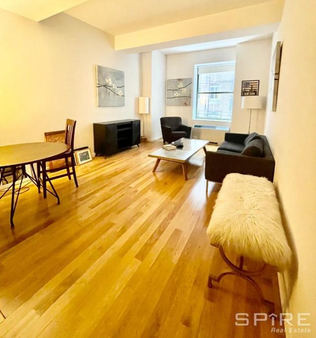 Foto principal - 0 bedroom in New York NY 10038