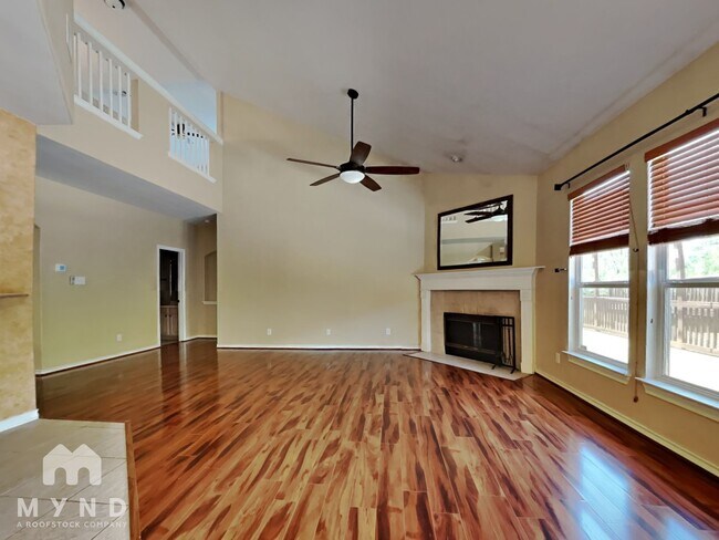 Building Photo - 1323 Brook Bluff