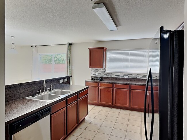 Building Photo - Welcome Home to Brookwood Park!