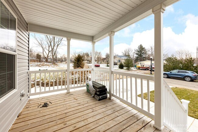 Foto del edificio - 395 Elder St