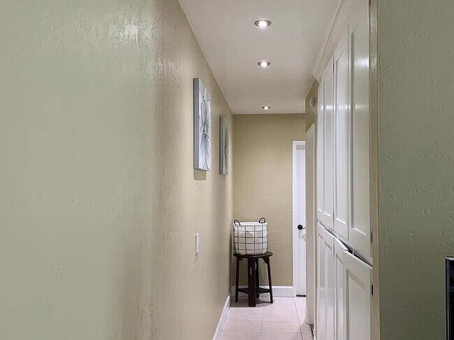 Foto del edificio - 4220 Fifth Ave