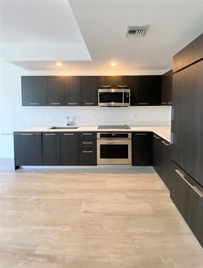 Foto del edificio - 55 SW 9th St