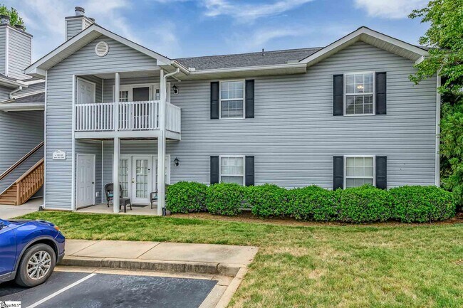 Building Photo - 508 Pelham Square Way
