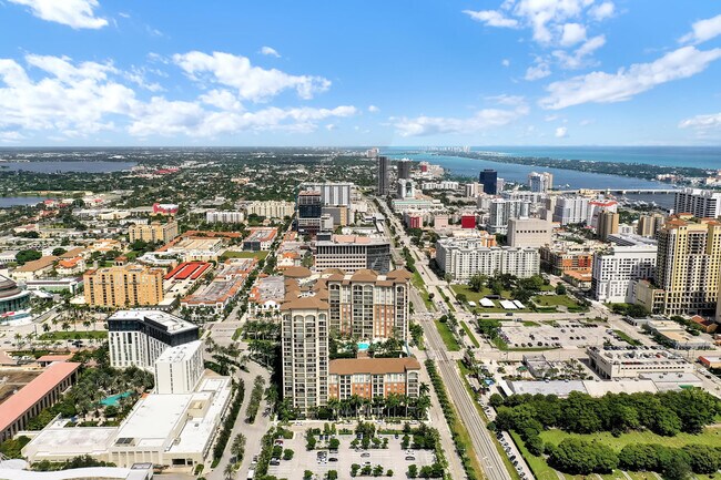 Foto del edificio - 550 Okeechobee Blvd