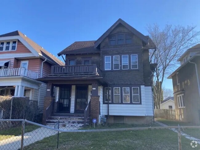 Building Photo - 2970 N 37th St