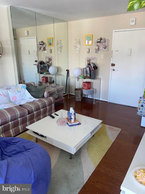 Foto del edificio - 1440 N St NW