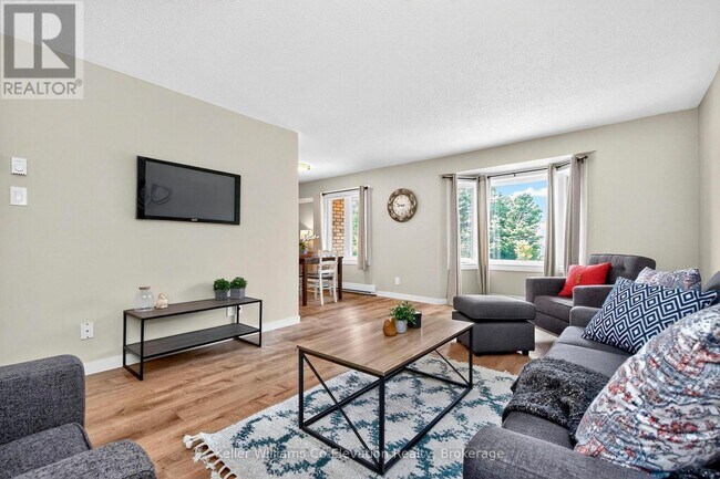 Photo du bâtiment - 159 Church St