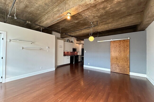 Photo du bâtiment - 900 Rue Saint-Philippe