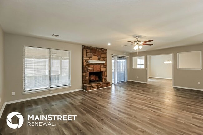 Building Photo - 9405 Briarcreek Dr