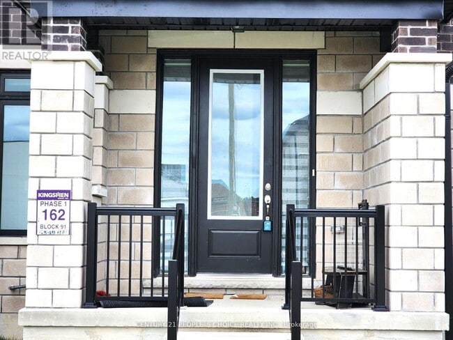 Building Photo - 92 Corley St