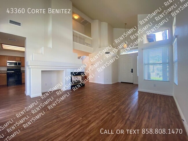 Building Photo - Beautiful 3 BR 3 BA Paloma Del Sol Home fo...