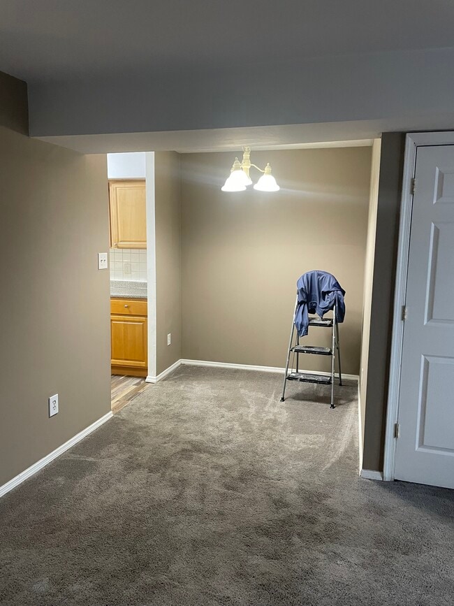 Dining room - 9485 Woodbridge Rd
