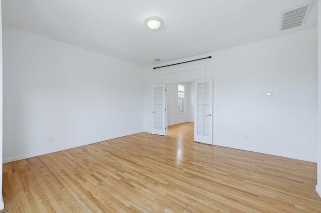 Foto del edificio - 211 20th St