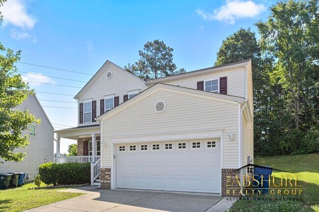 Foto del edificio - 3704 Hinton Grove Pl