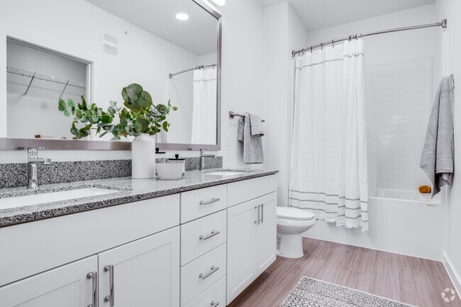 2BR, 2BA - 1108SF - z-031726-Spectra Parks