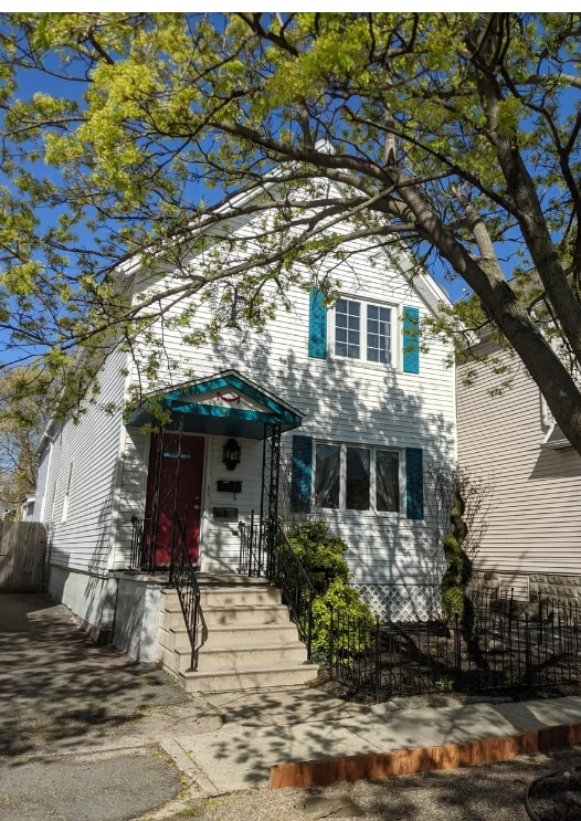 Building Photo - 81 16th St