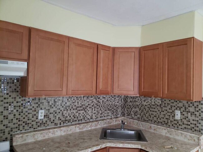 Foto del edificio - 3733 N Carlisle St