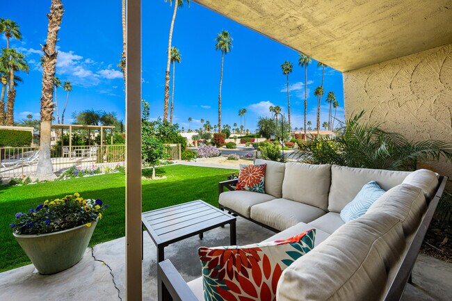 Foto del edificio - 76705 Sandpiper Dr