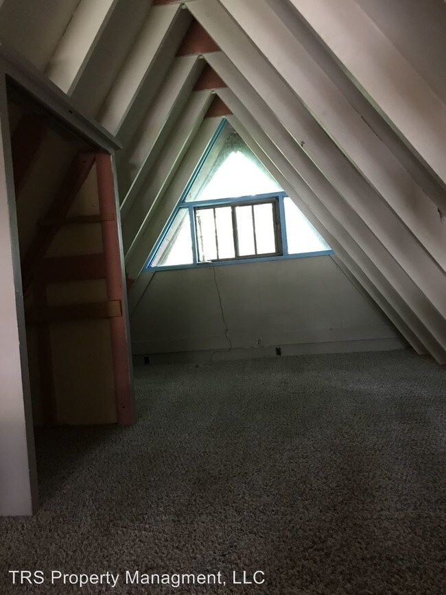 Foto del edificio - 5200 E Saint Charles Rd