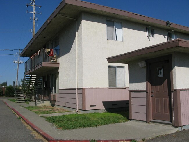 Building Photo - 181-211 Pacific Ave