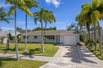 Building Photo - 360 Palmetto St