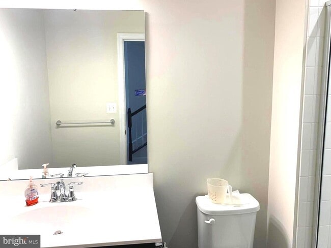 Foto del edificio - 9606 Julia Ln