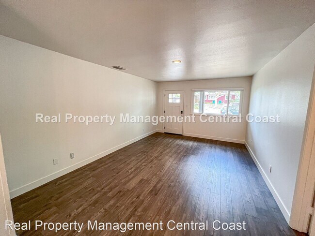 Building Photo - 4 br, 3 bath House - 349 N. Tassajara Drive