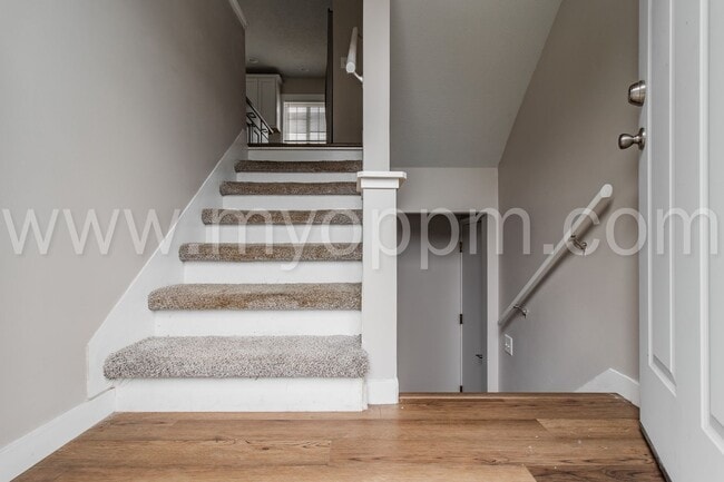 Foto del edificio - Coming Soon! Beautifully Remodeled 3 Bedro...