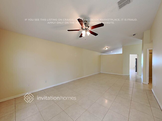 Foto del edificio - 867 Douglass Ave