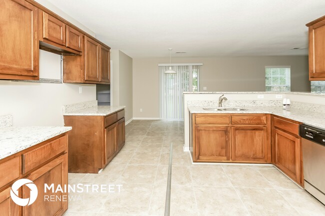 Foto del edificio - 5150 Misty River Rd