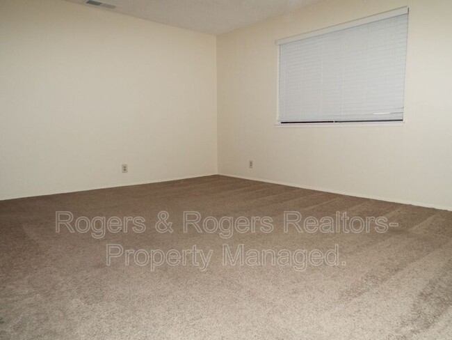 Building Photo - 339 San Miguel Ct