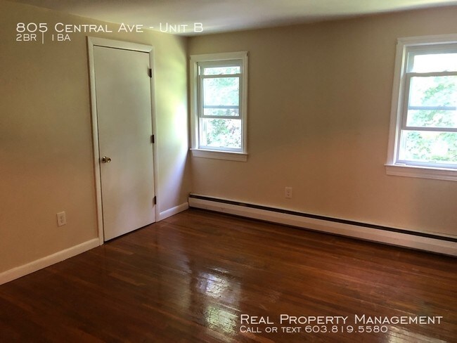 Building Photo - 805 Central Ave