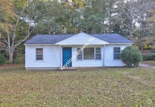 Building Photo - 1123 George Cir