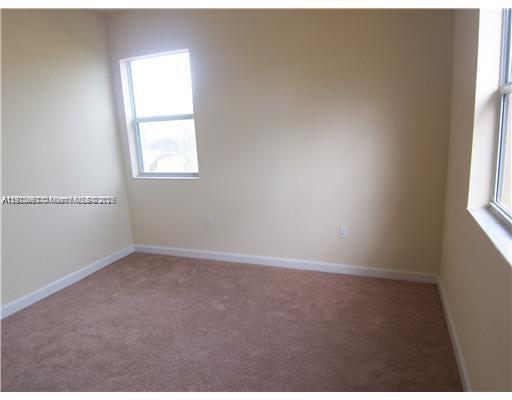 Foto del edificio - 9021 SW 227th St